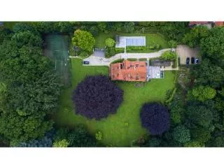 Italia, el país con un mayor número de inversores en viviendas de lujo en España