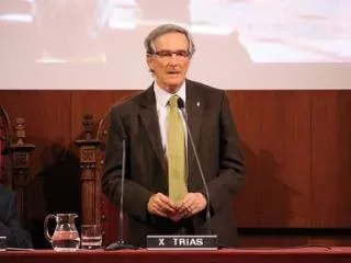 El alcalde de Barcelona pide viviendas vacías de los bancos para cubrir necesidades sociales